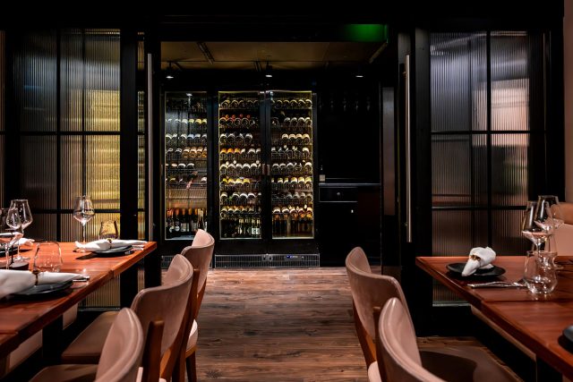 Restaurant in Mayfair with private dining rooms for group celebrations events a versatile space in the west end off Regents street bespoke menus